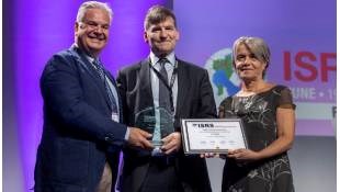 First UK winner of international award is an IPEM member